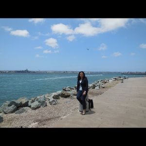 Meet your Posher, Olinka